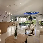 Magique Bleu Hotel Tragaki