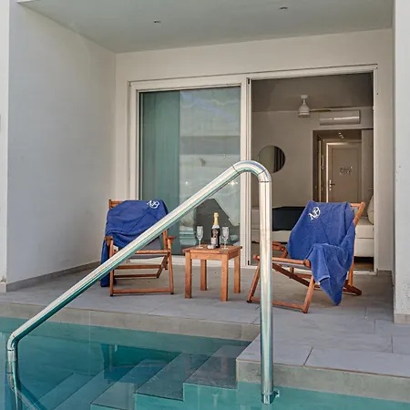 Magique Bleu Hotel Tragaki